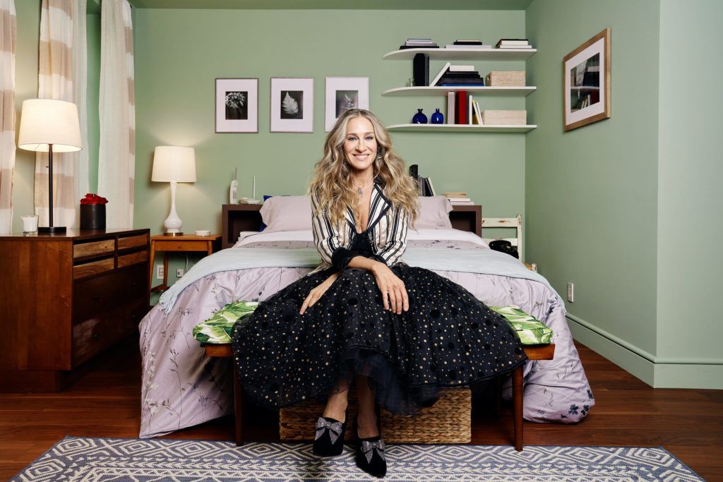 Carrie Bradshaw’s NYC pad is now on Airbnb for S$31/night (iconic closet included)