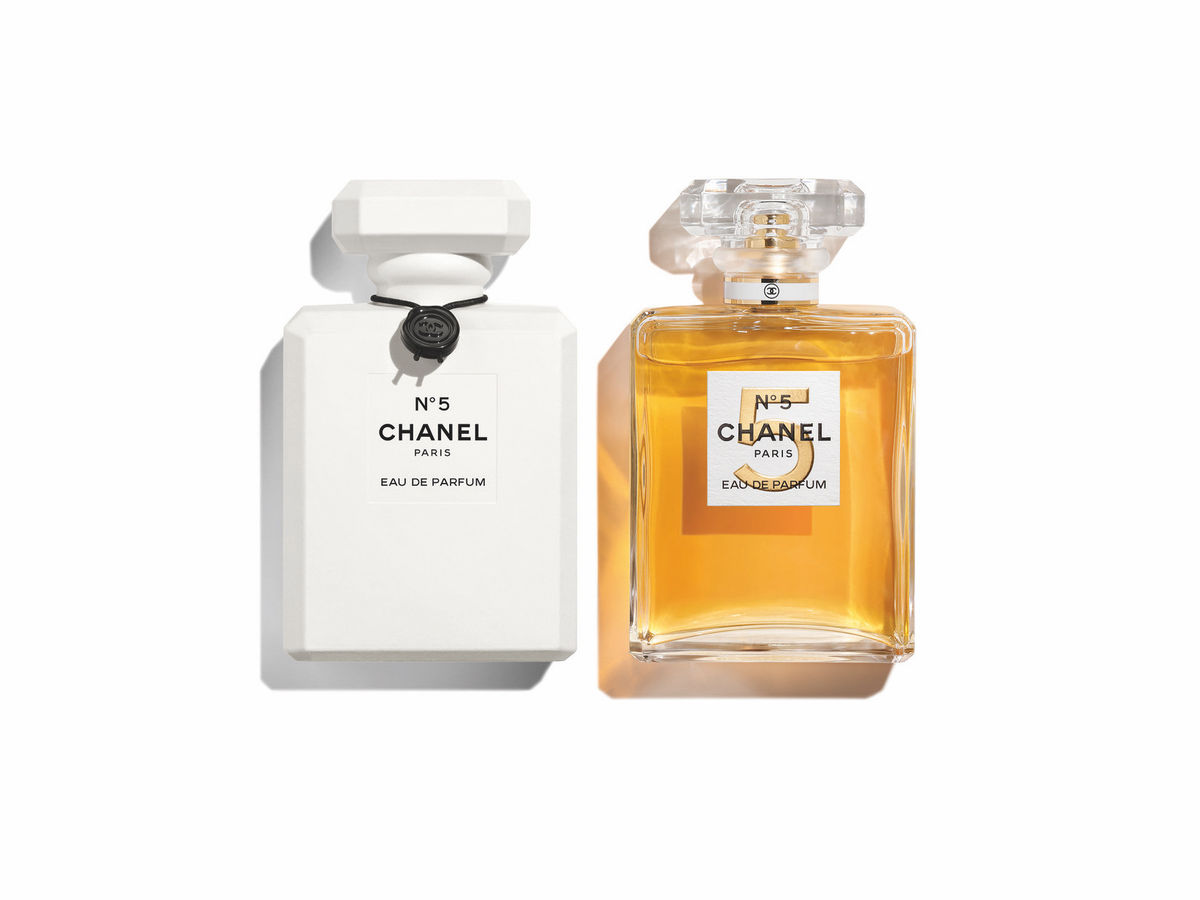 Chanel No. 5 Gets a New Face, and it's French Actress Marion Cotillard