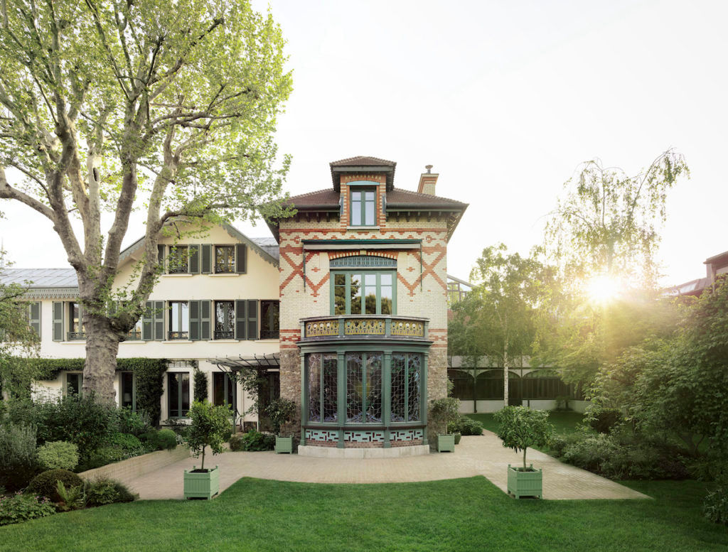 Take a tour of the Louis Vuitton family home and atelier in Asnières
