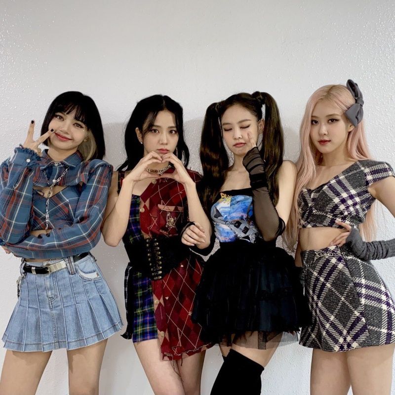 The 11 most popular K-pop girl groups to know