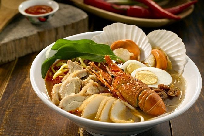 Where to find the best prawn noodles in Singapore