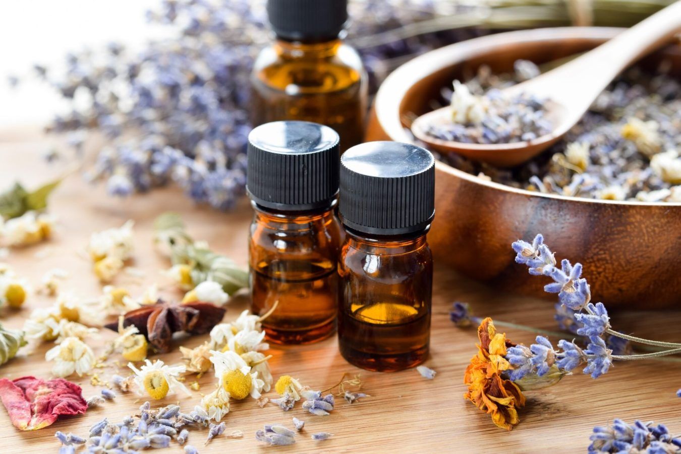 A beginner’s guide to essential oils, including the best ones for your health