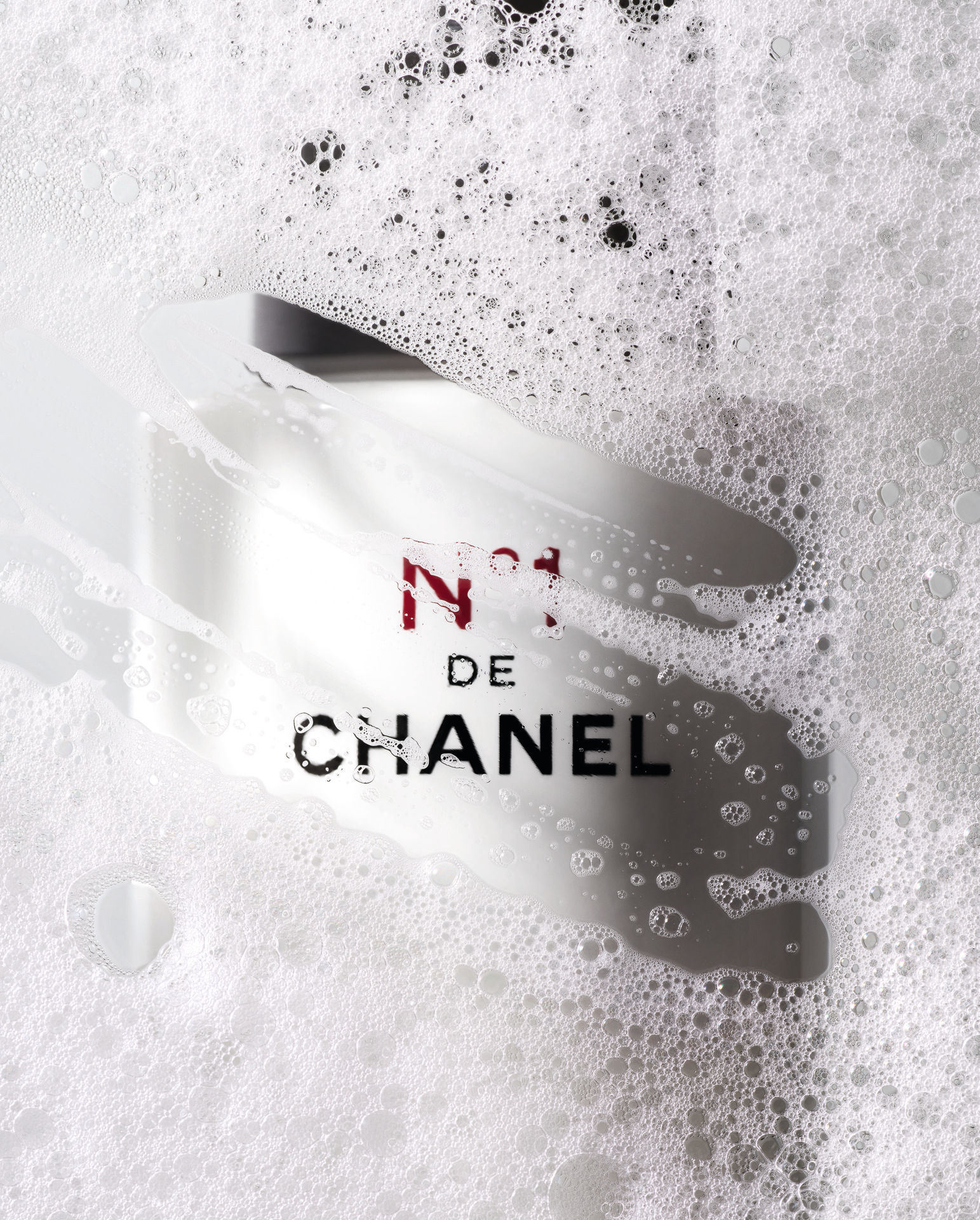 A new landmark for CHANEL: No.1 collection 