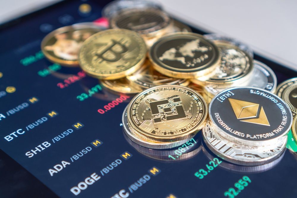 What are altcoins and how are they different from Bitcoin?