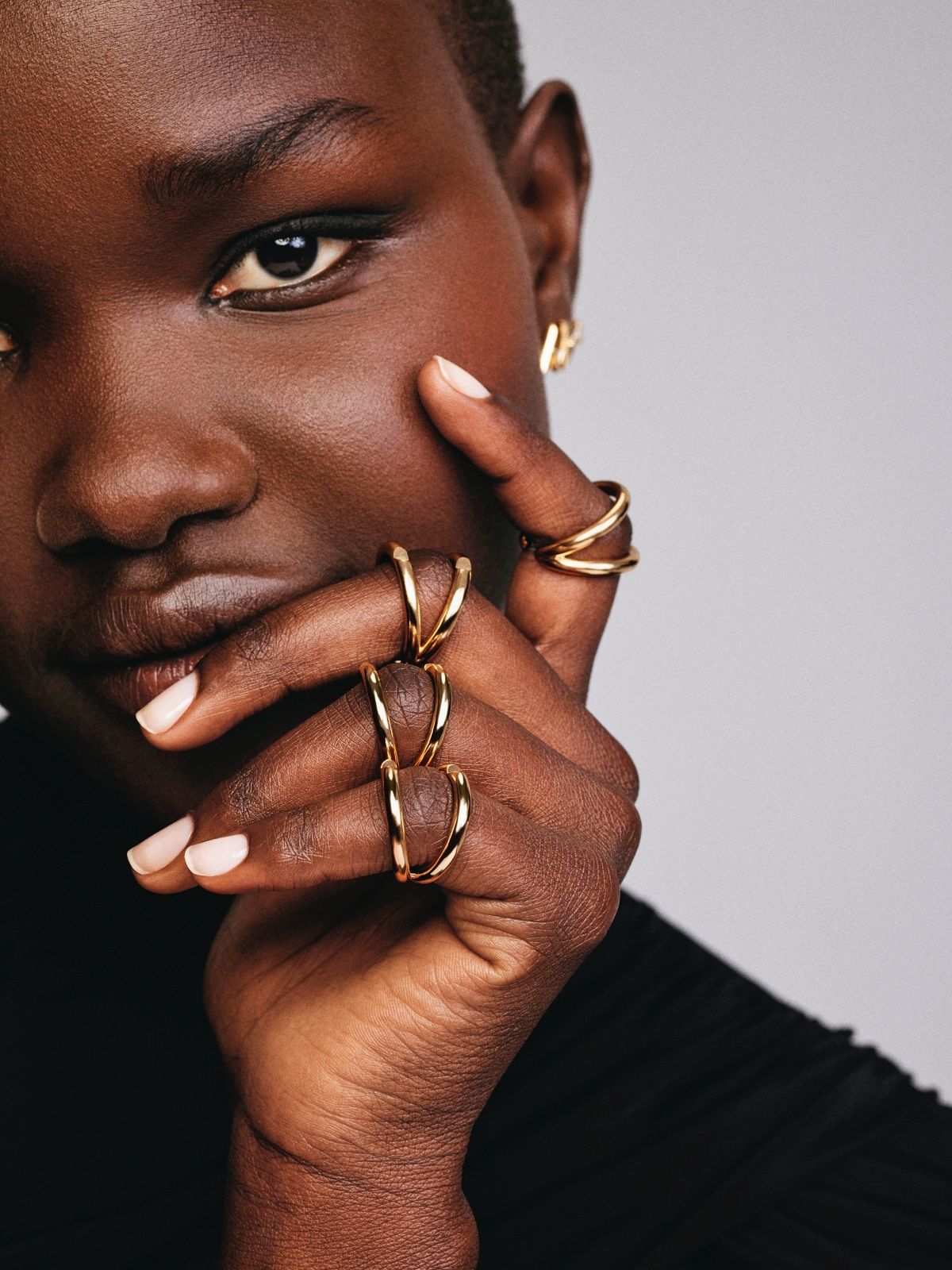 Genderless jewellery: LV Volt