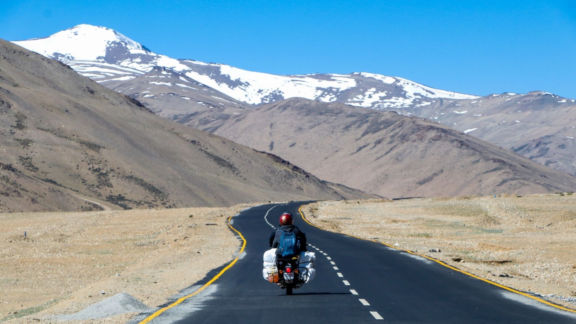 Places for a girls' trip in Asia: Ladakh