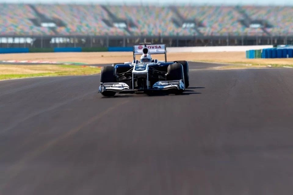 LRS Formula 1
