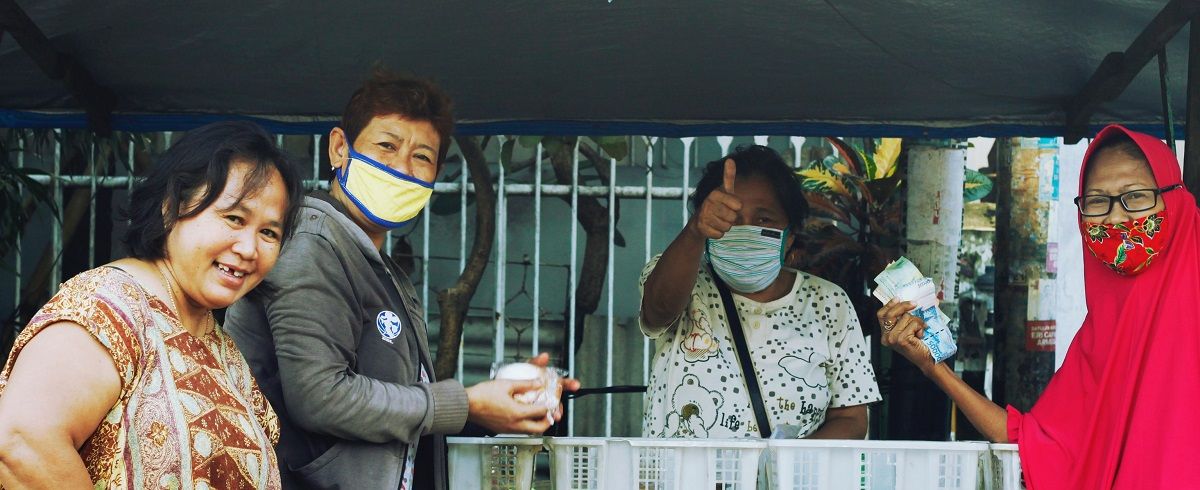 Indonesia lifts outdoor mask requirement, pre-departure COVID test for visitors