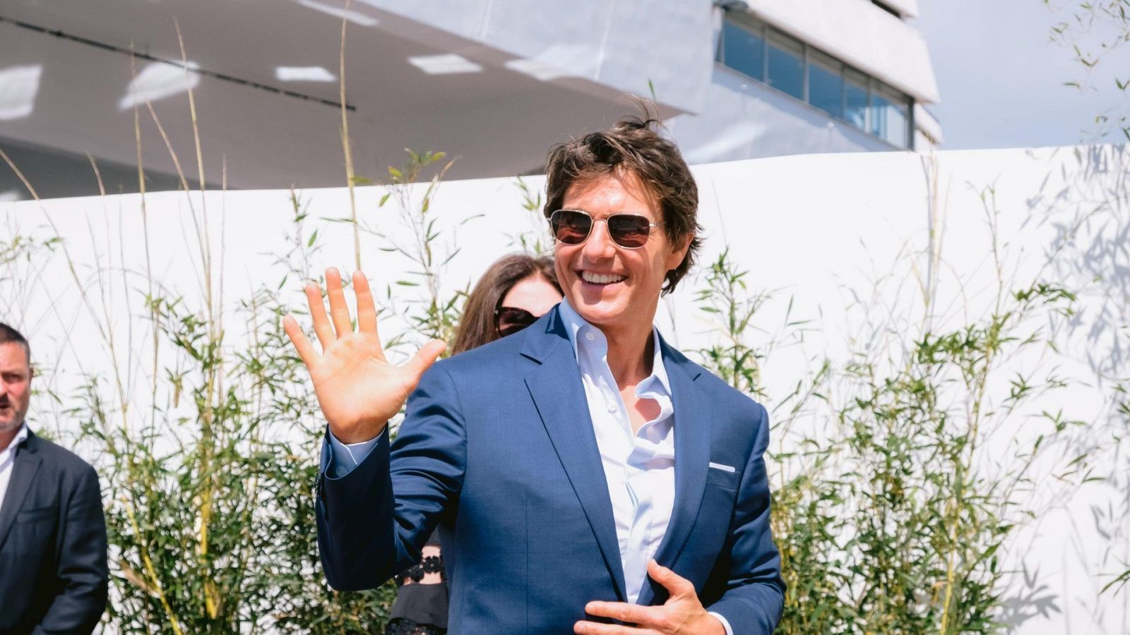 Cannes 2022: Tom Cruise gets honorary Palme d’Or at ‘Top Gun: Maverick’ premiere