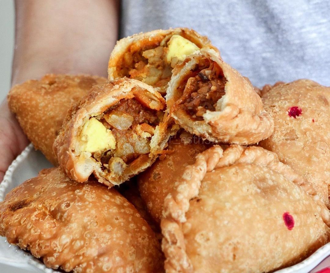 Where to find the best curry puffs in Singapore