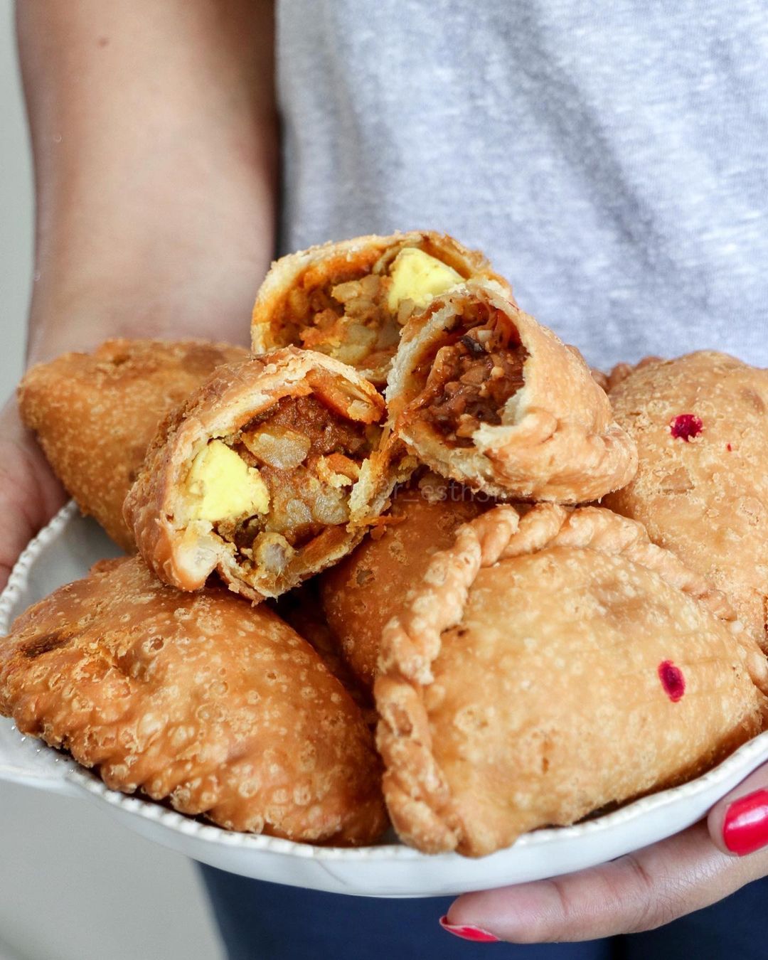 Where to find the best curry puffs in Singapore