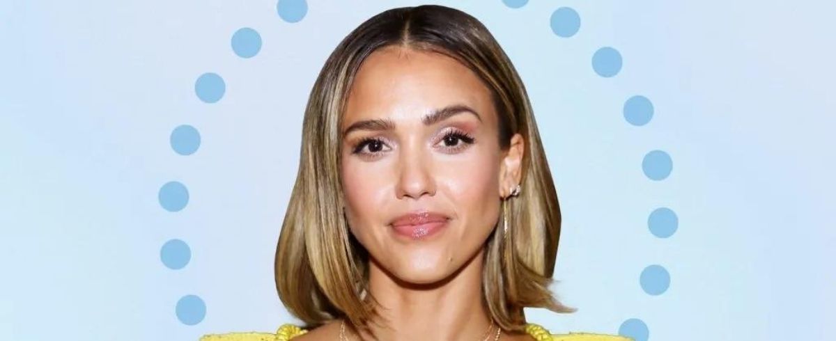 Jessica Alba’s ‘holistic’ wellness routine includes exercise, meditation, and drinking lots of water