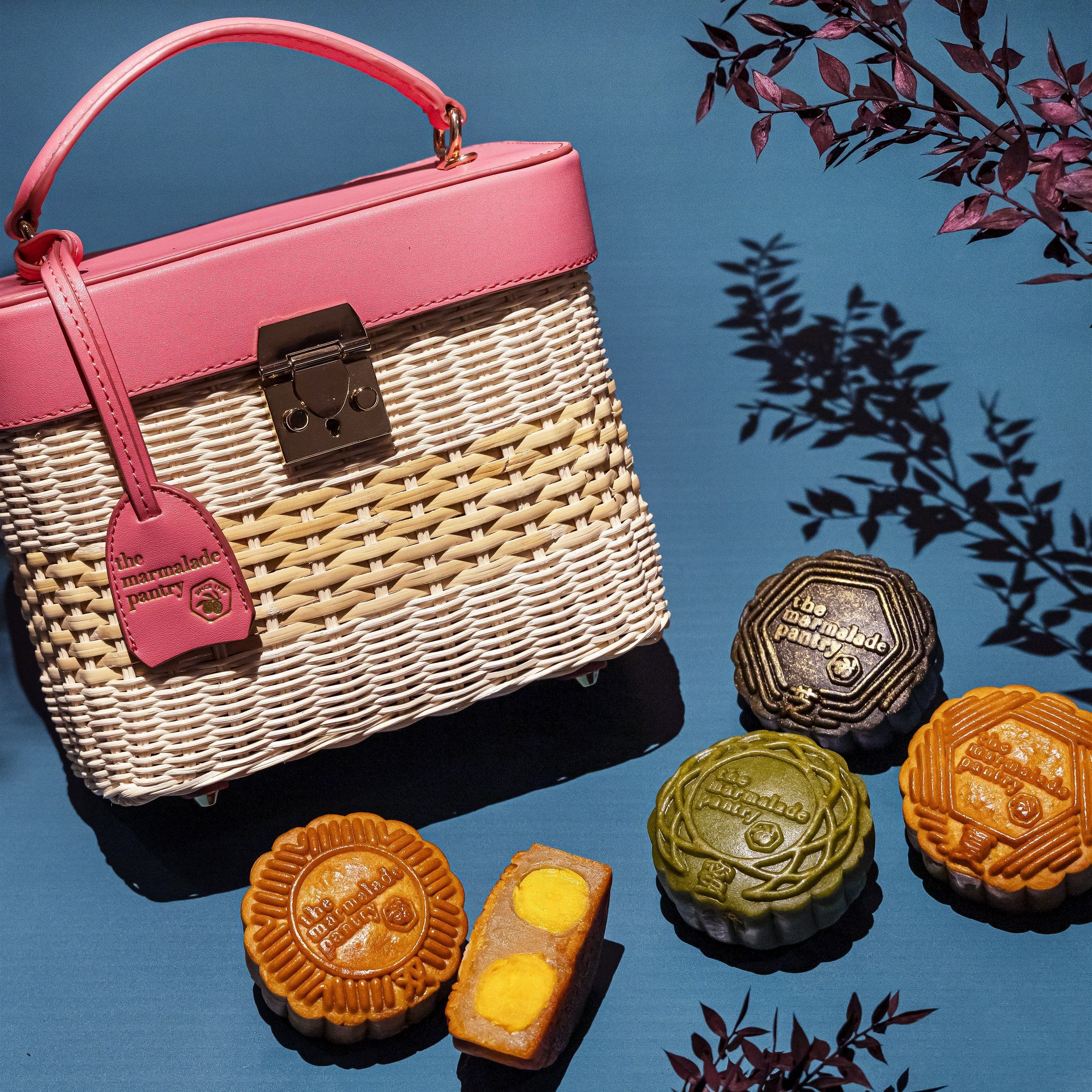 The best mooncakes in Singapore this Mid Autumn Festival 2022