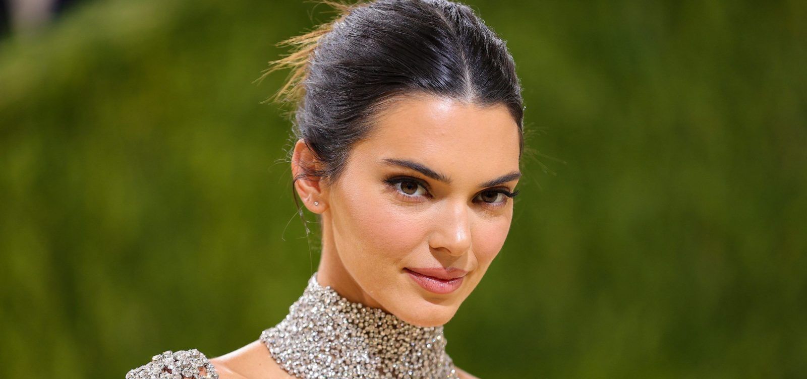 The 'clean girl' trend: How to achieve the perfect sleek bun style