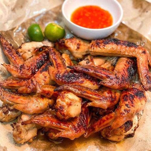 7 spots for the best BBQ chicken wings in Singapore
