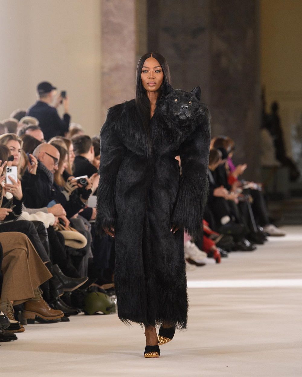 Kylie Jenner & Doja Cat Attend Schiaparelli's Haute Couture Spring-Summer  2023 Fashion Show in Paris Wearing Larger-Than-Life Outfits — See Photos