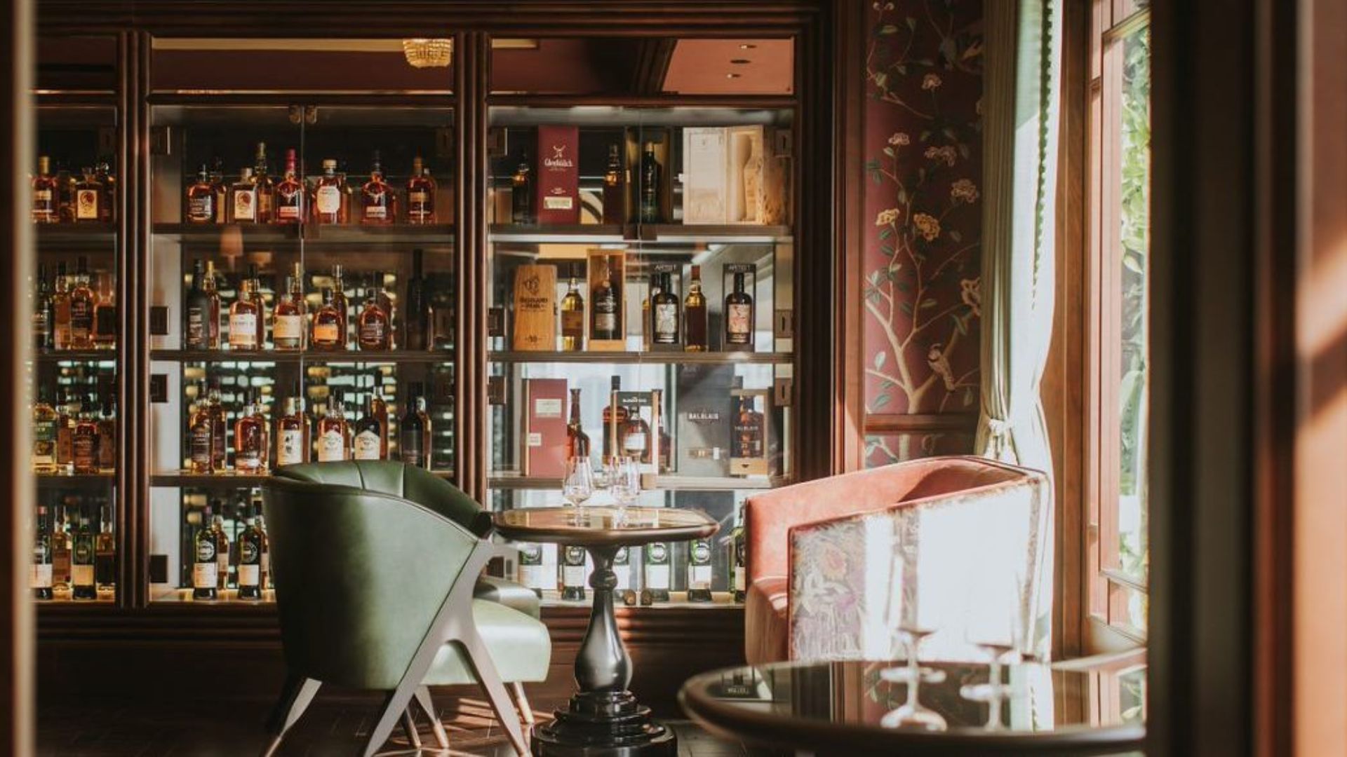 Most luxurious private members' clubs in Singapore