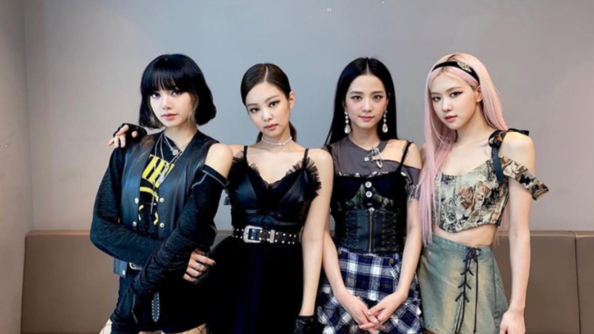 Here's an Overall Look to BLACKPINK's Luxurious Collections