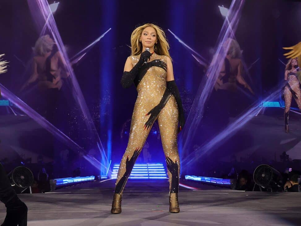 Behind the Scenes Photos of Beyoncé's Alexander McQueen Horse Bodysuit