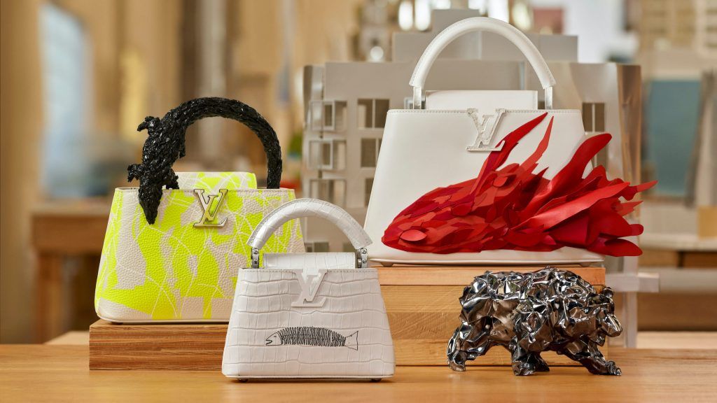 a Gehry: Frank x Vuitton Louis : Bonhams ボックス VUITTONのハンガー＆HERMES LOUIS Monogram Bag Box Twisted ハンガーラック・ポールハンガー