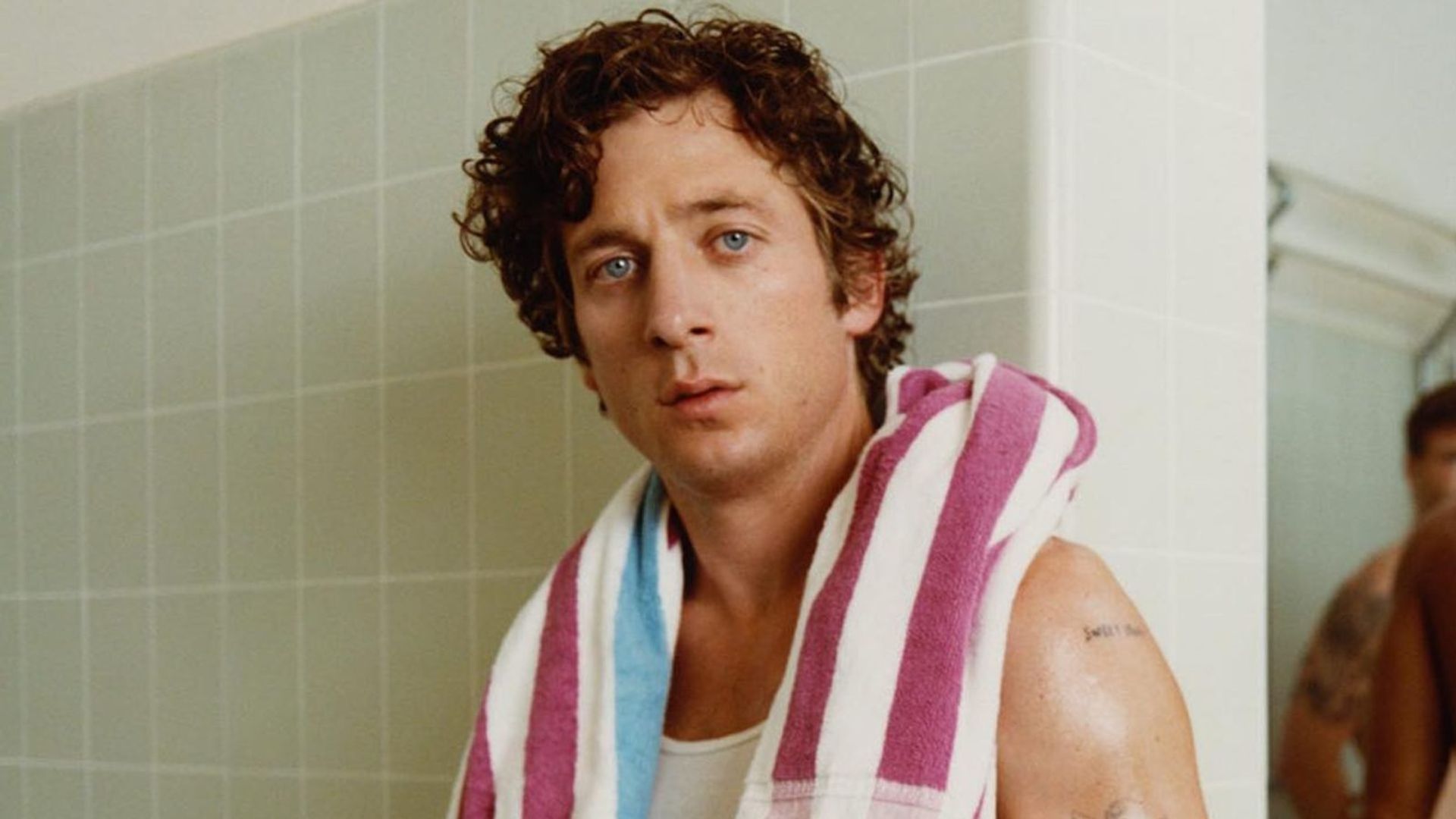Jeremy Allen White's dating history and relationship timeline with Rosalía