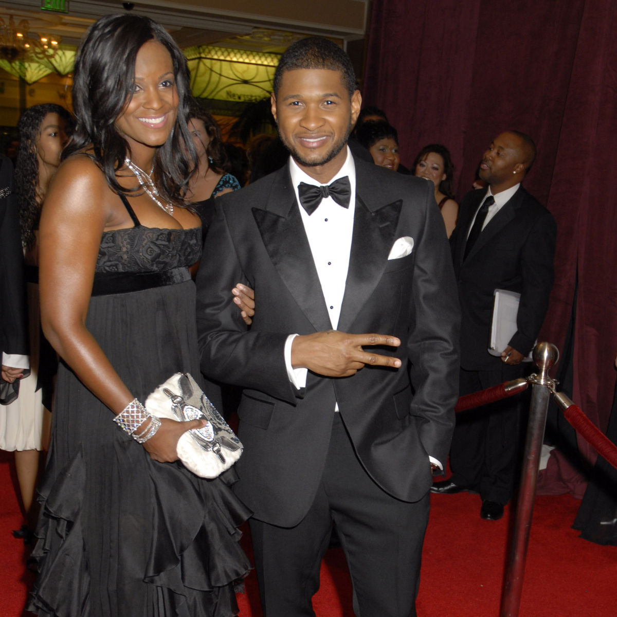 Usher's relationship history, famous exes and more(00)