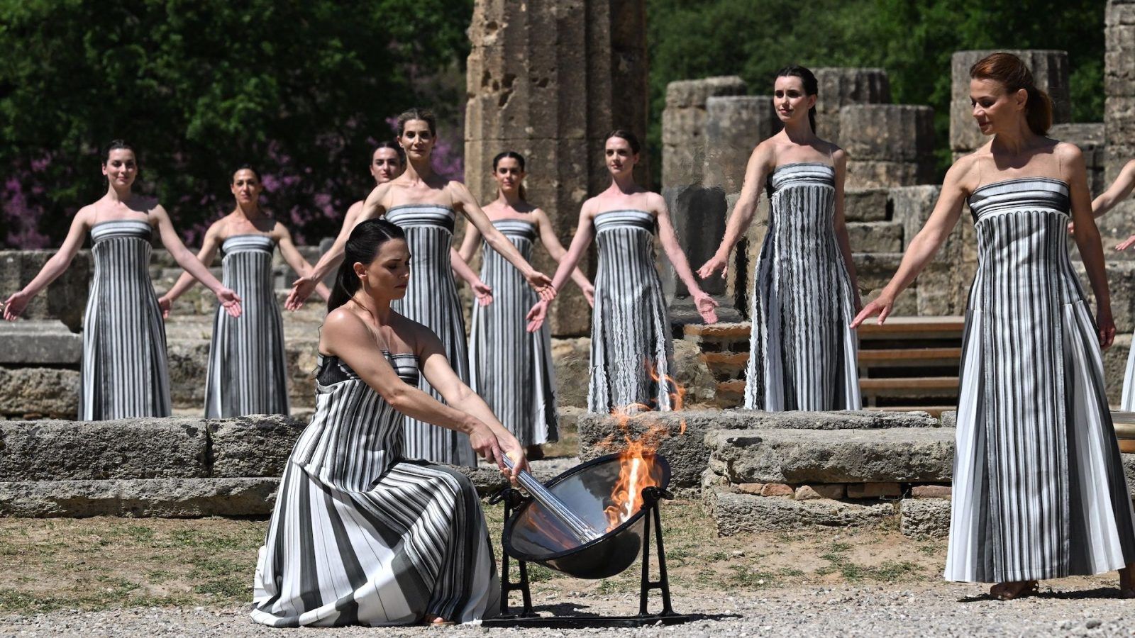2024 Paris Olympics Torch relay route map and key stops