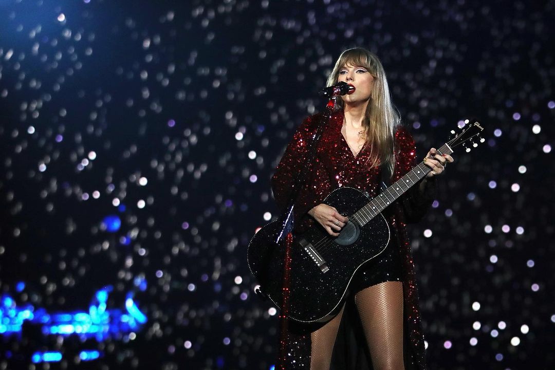 Taylor Riff Diving into the enchanting guitar and piano collection of Taylor Swift