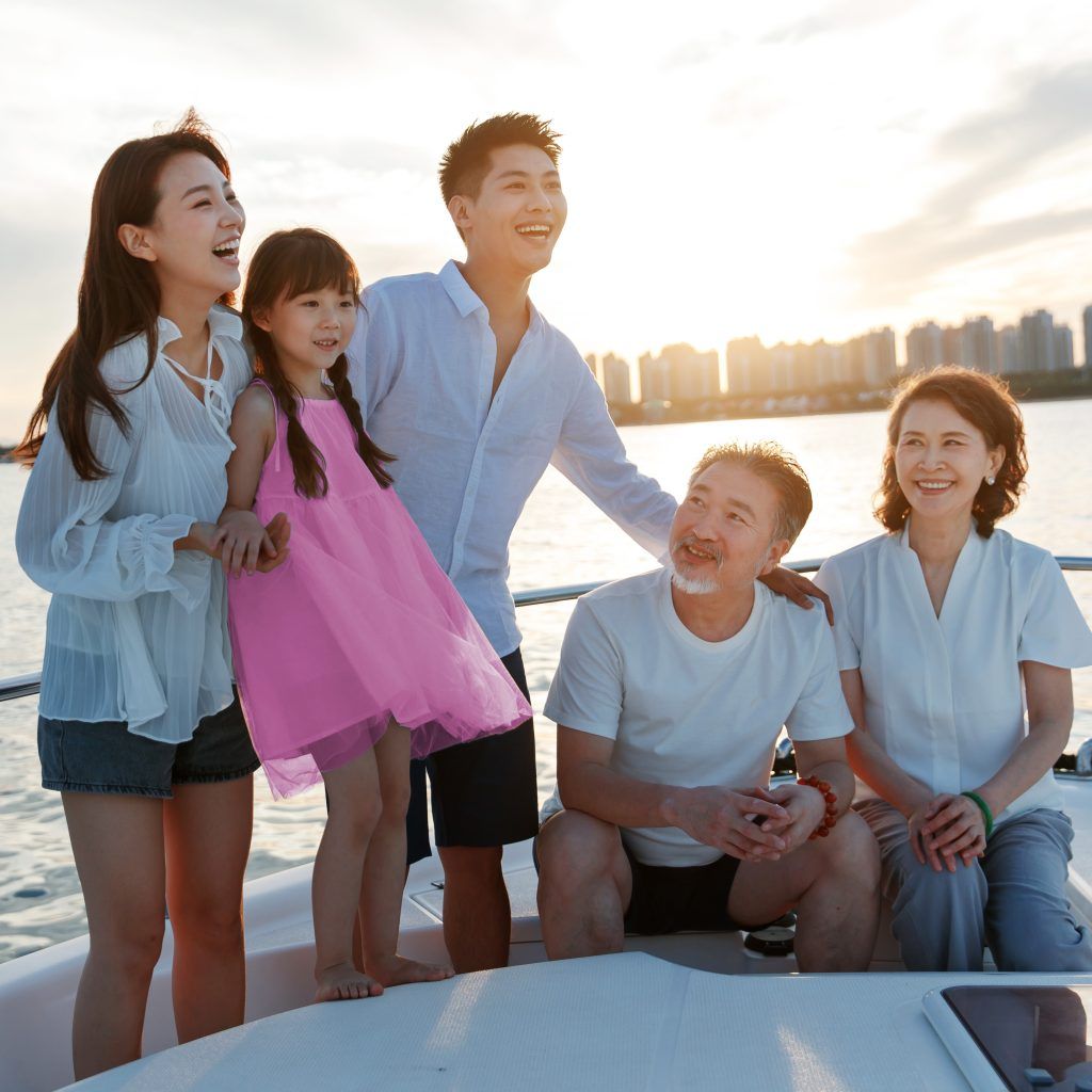 Securing legacies and financial resilience for your family with HSBC Life Diamond Prestige IUL