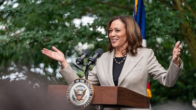 Taylor Swift, Beyoncé, and other celebrities who endorse Kamala Harris
