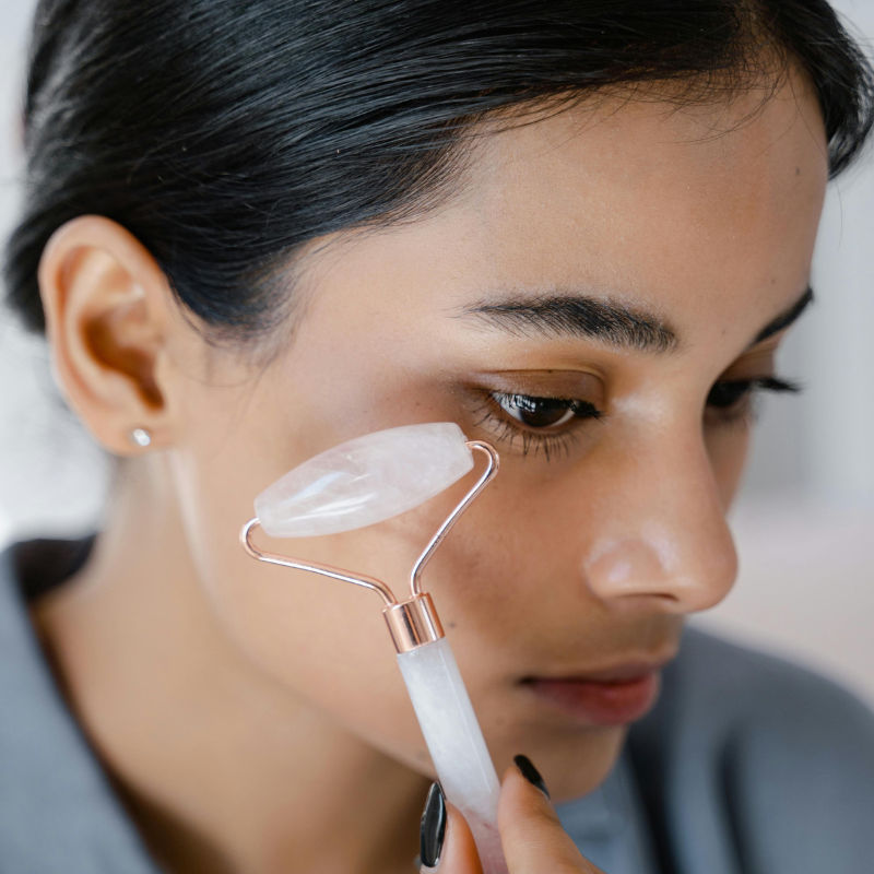 A guide to facial bloating: Experts give tips and effective home remedies to try