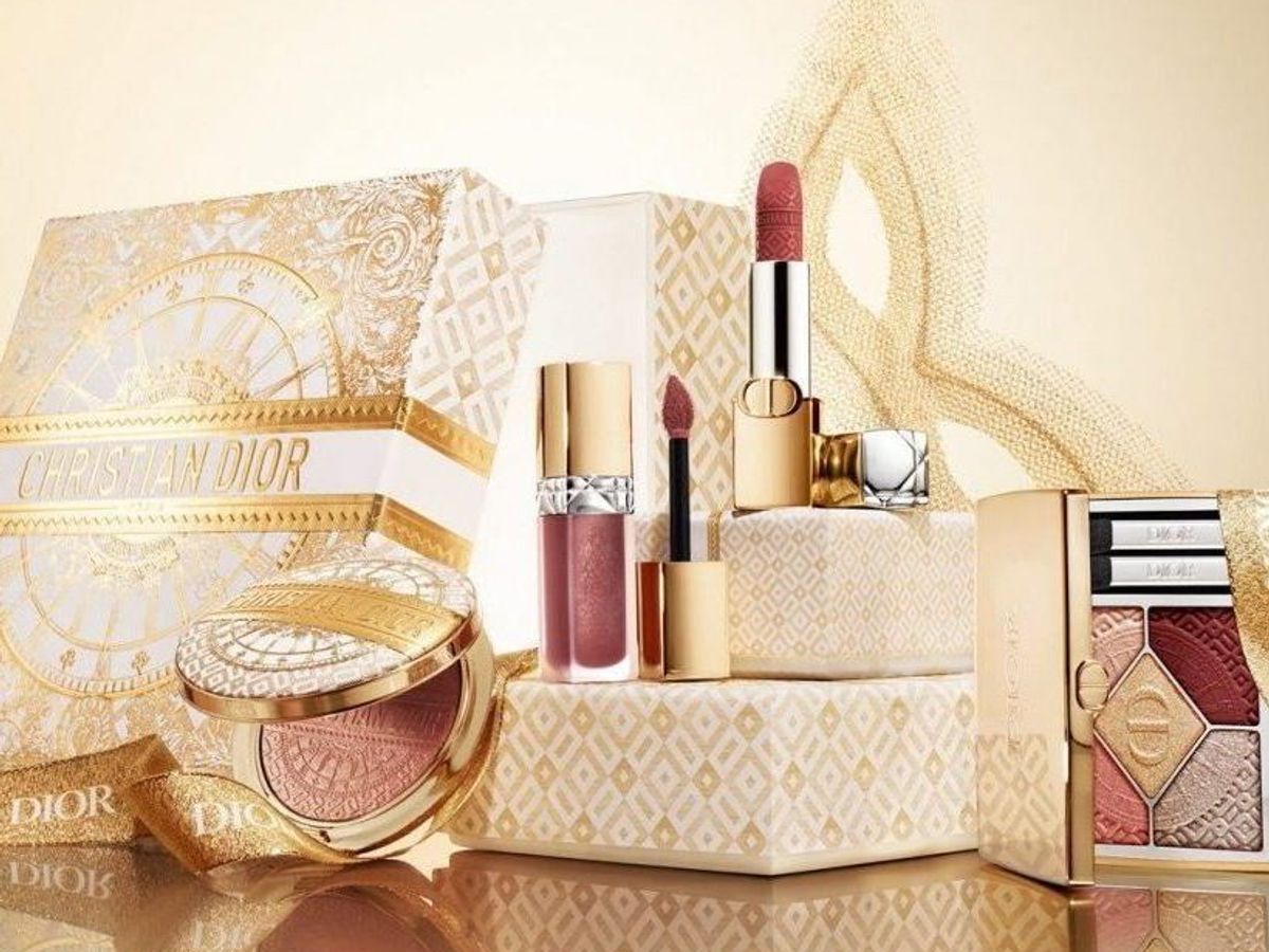8 Makeup Holiday Gift Sets to Impress Any Clean Beauty Lover