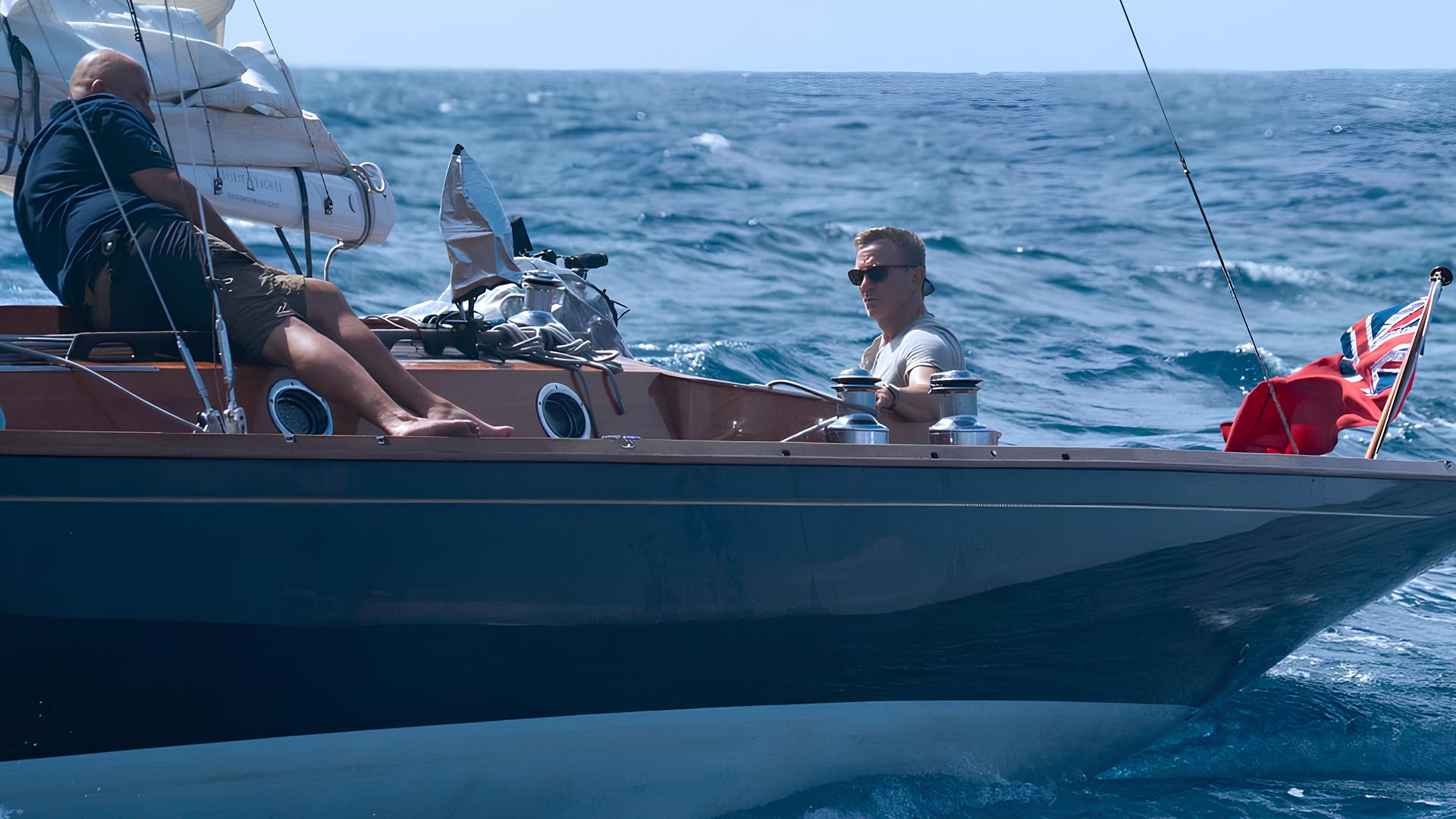 Daniel Craig Spirit 46