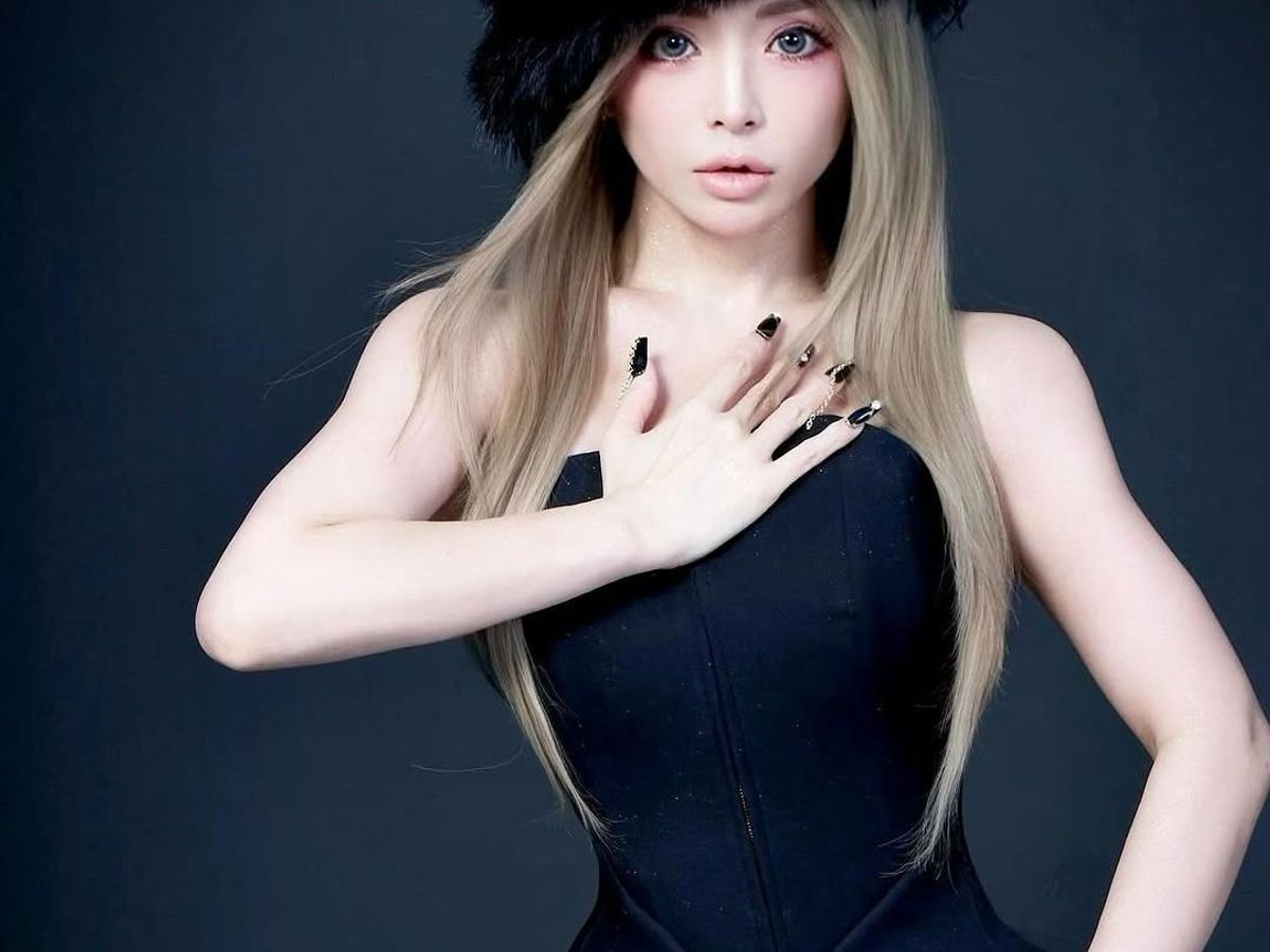 ayumi-hamasaki-i-am-ayu-ep-ii-