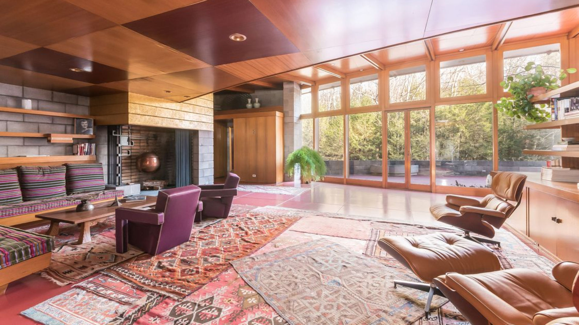The Bear's Moore House and other well-known Frank Lloyd Wright residences