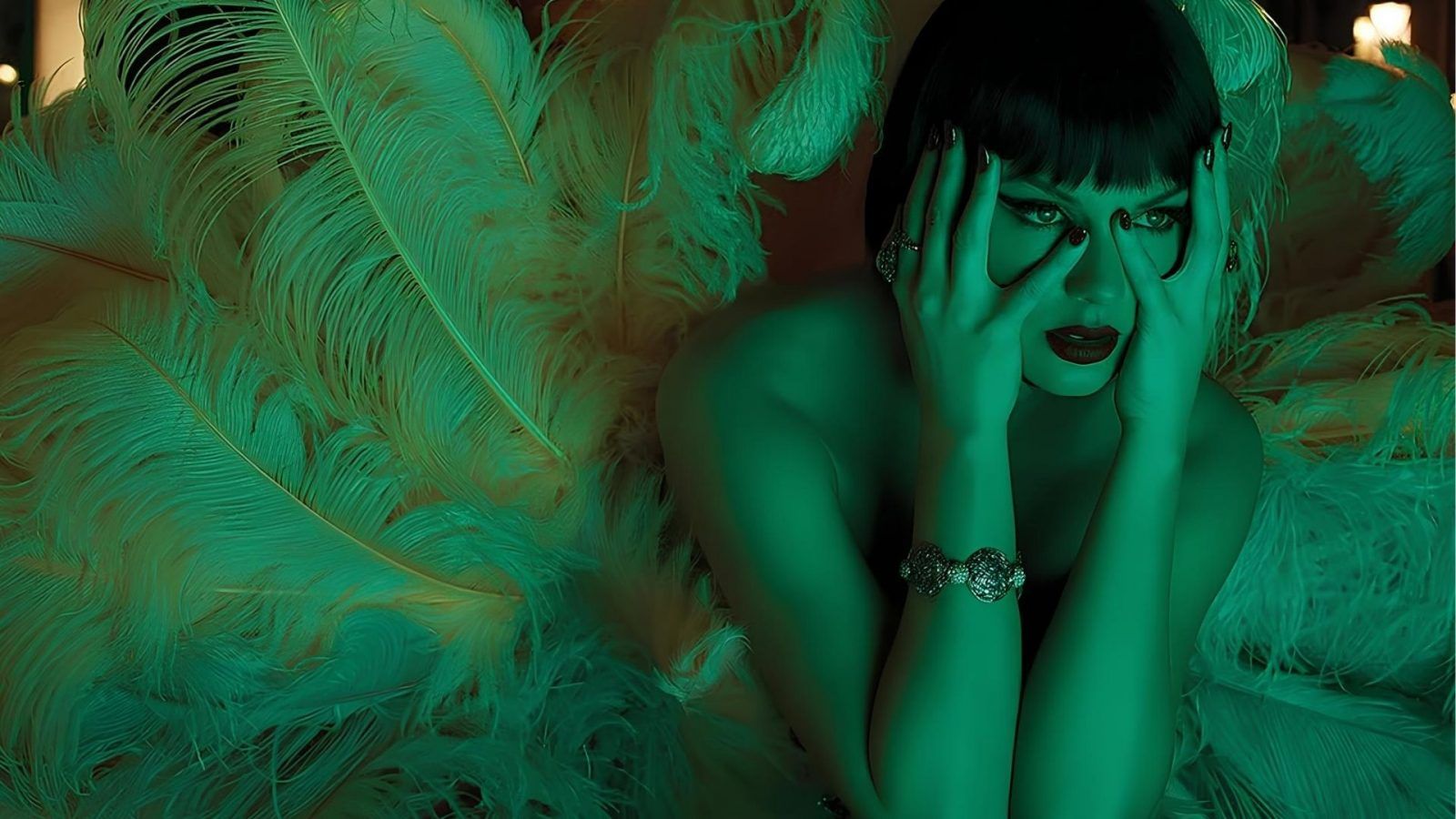 Major fan theories about the brand new album of Taylor Swift