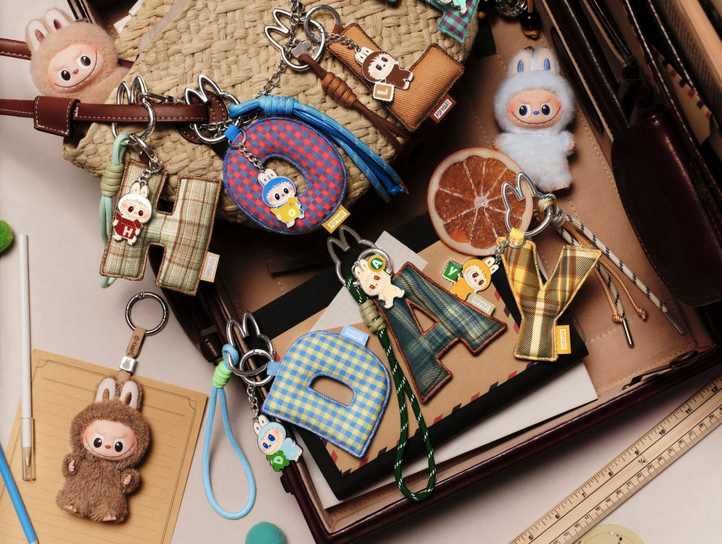 LABUBU セット ZARA will debut a Labubu for its 50th anniversary