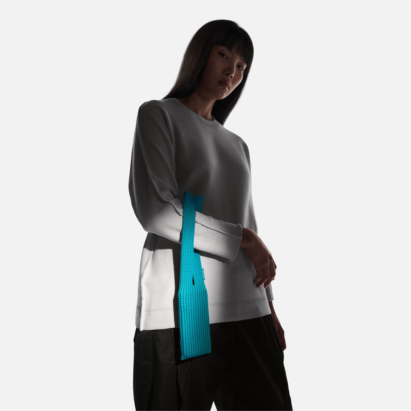 Apple teams with Issey Miyake for the 3D-knitted iPhone Pocket