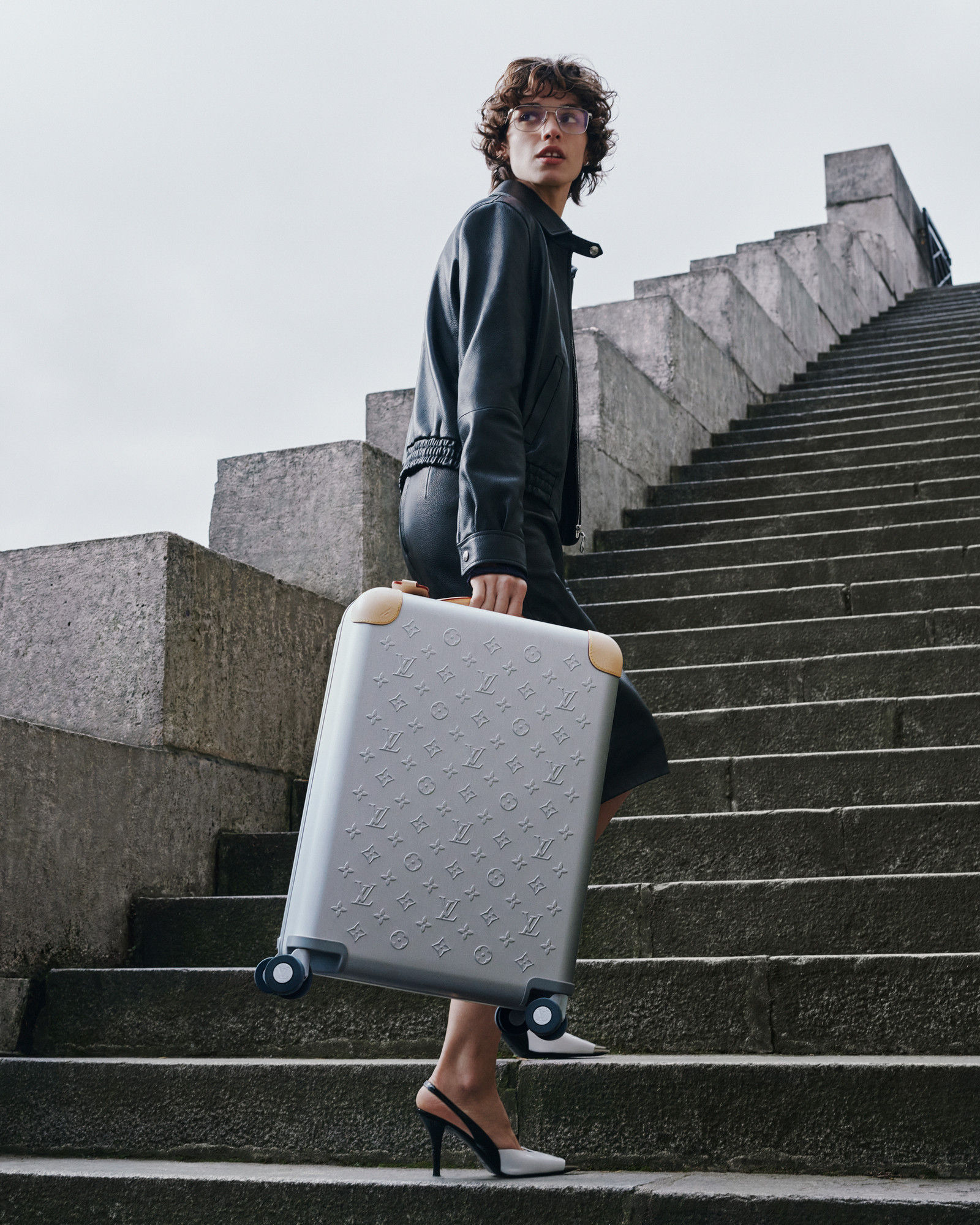 外観とても綺麗です！ LOUIS VUITTON アマゾン a1221 外観とても綺麗
