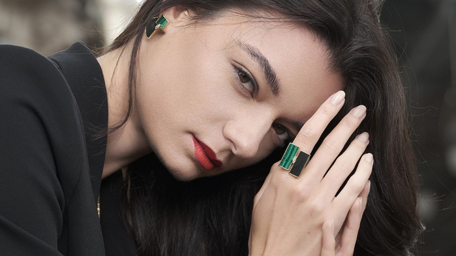 クリスマス　翡翠⭕️清代玉雕芸術　大判カラー写真解説本　カバー、函付　中英解説付 玉雕大师花草雕件图片大全贵阳市政协副主席张承新说