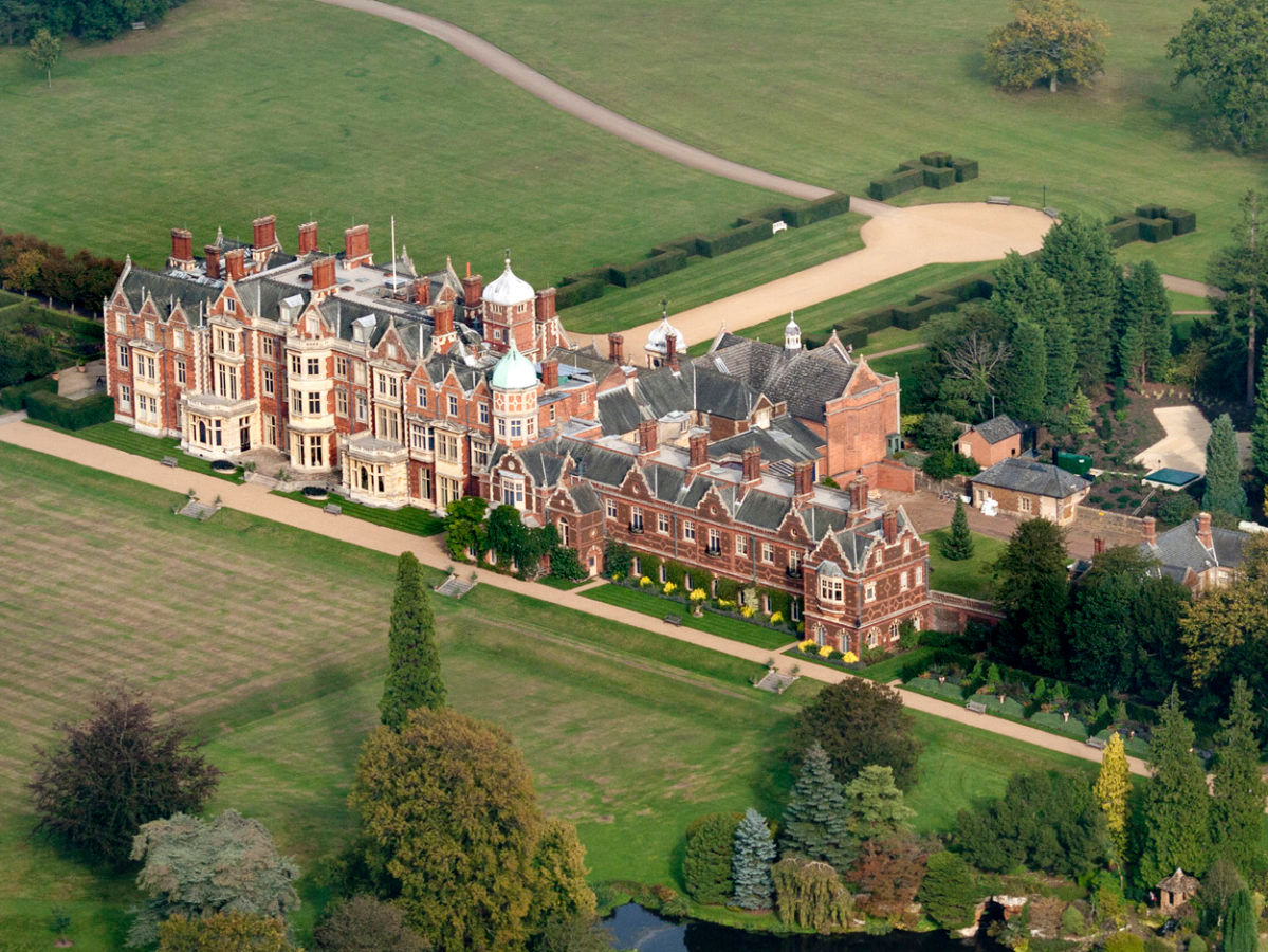 The Queen of England is opening Sandringham House for a drive-in cinema experience