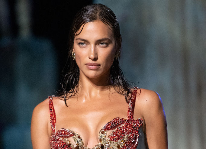 Accessories to Eye from Versace’s SS21 Collection