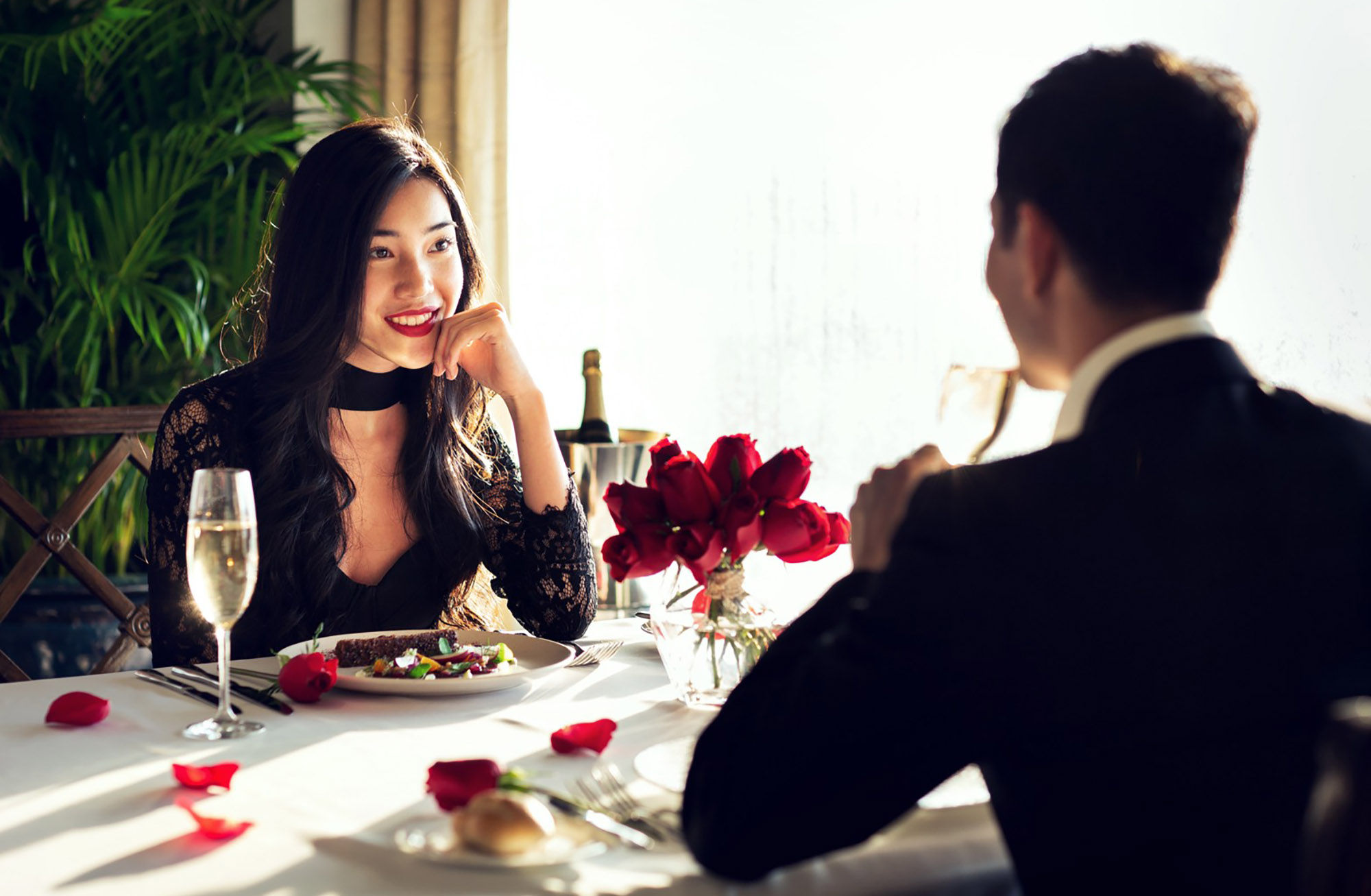 10 Tantalizing Valentine’s Day Dinner & Staycation Suggestions