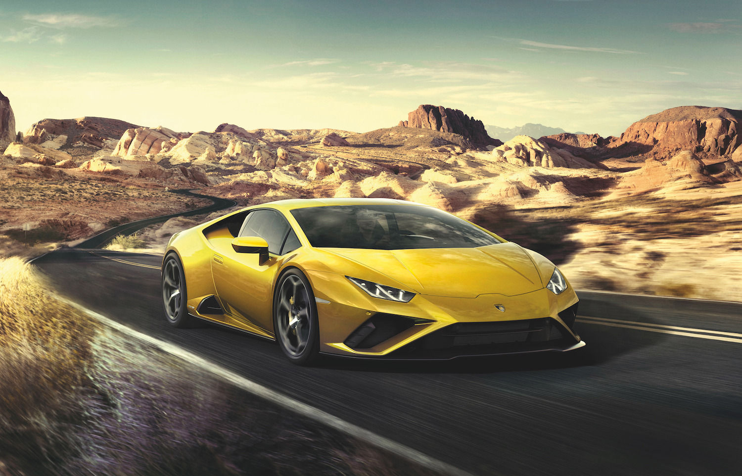 The Lamborghini Huracán Evo RWD Promises an Exhilarating Driving Experience