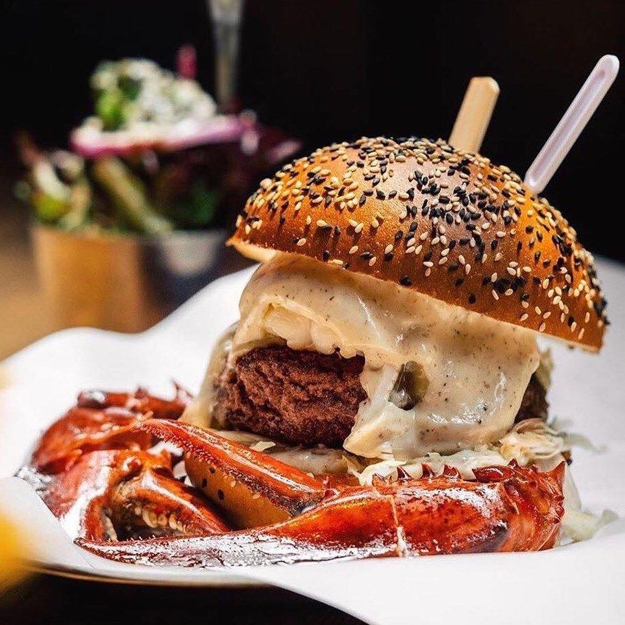 burger and lobster