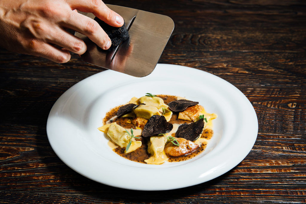 Best Dishes to Try in Bangkok This Week: La Bottega, 80/20, and More