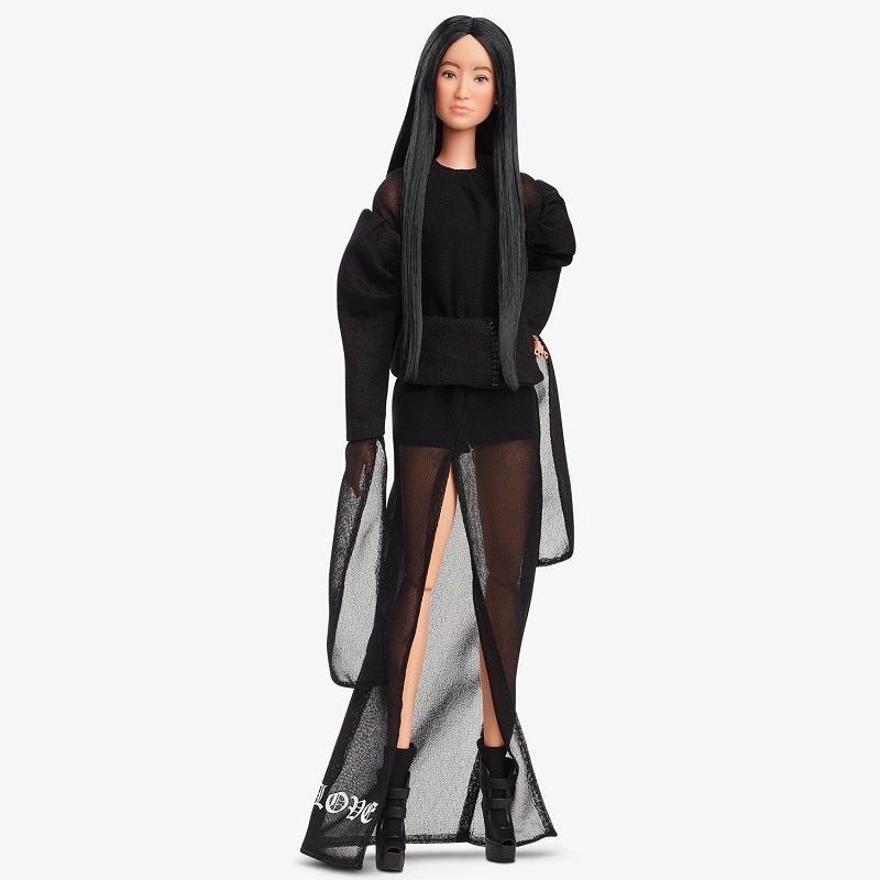 Vera Wang, the Fashion Icon of the Era, Is Getting Her Own Barbie Doll