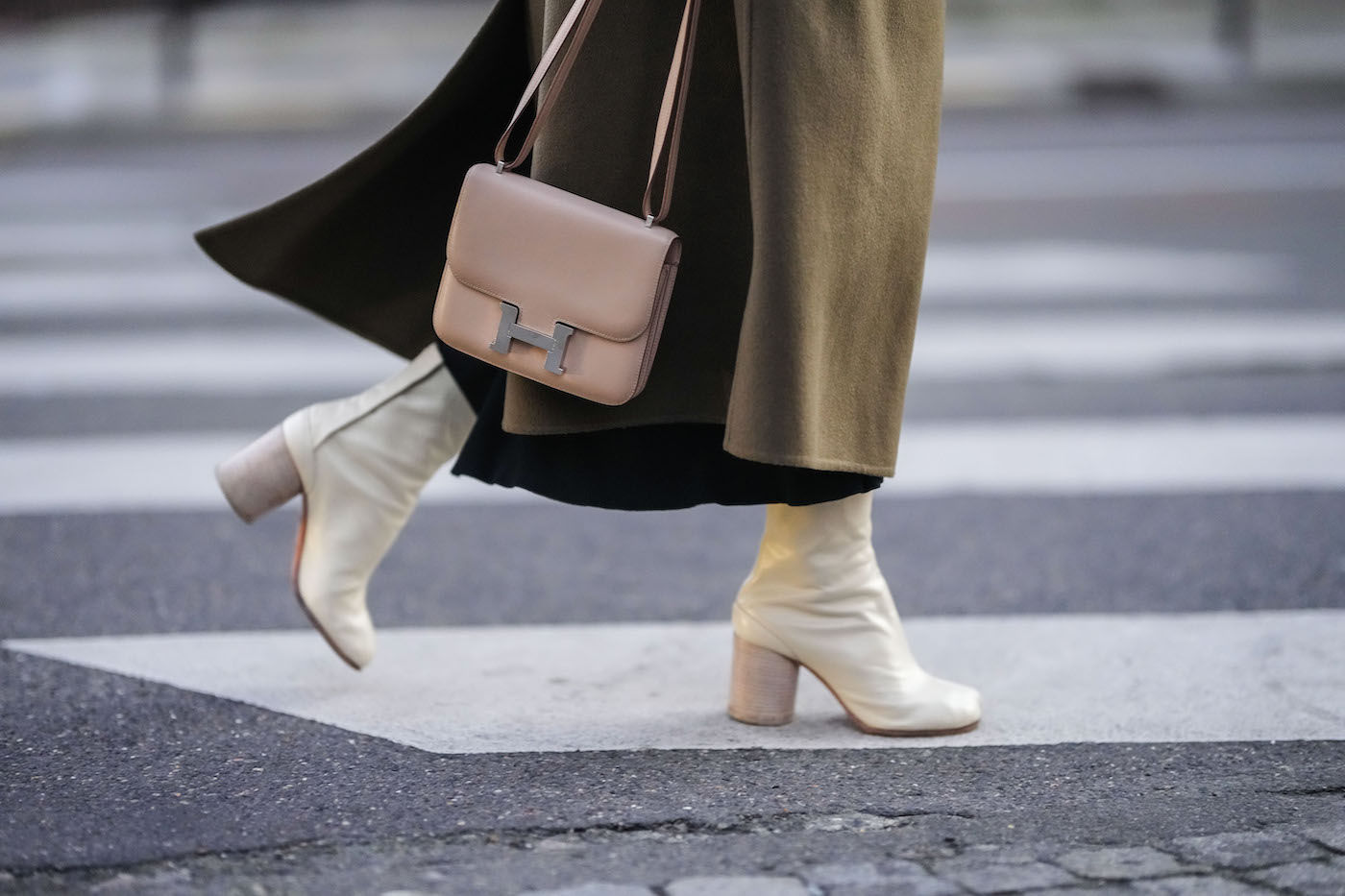 Balenciaga Handbags: Hermes Constance Bag in celebrities' life