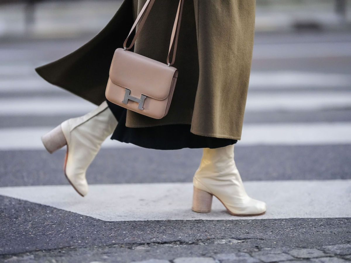 Shop HERMES Evelyne Casual Style Plain Elegant Style Handbags by pink_yorky