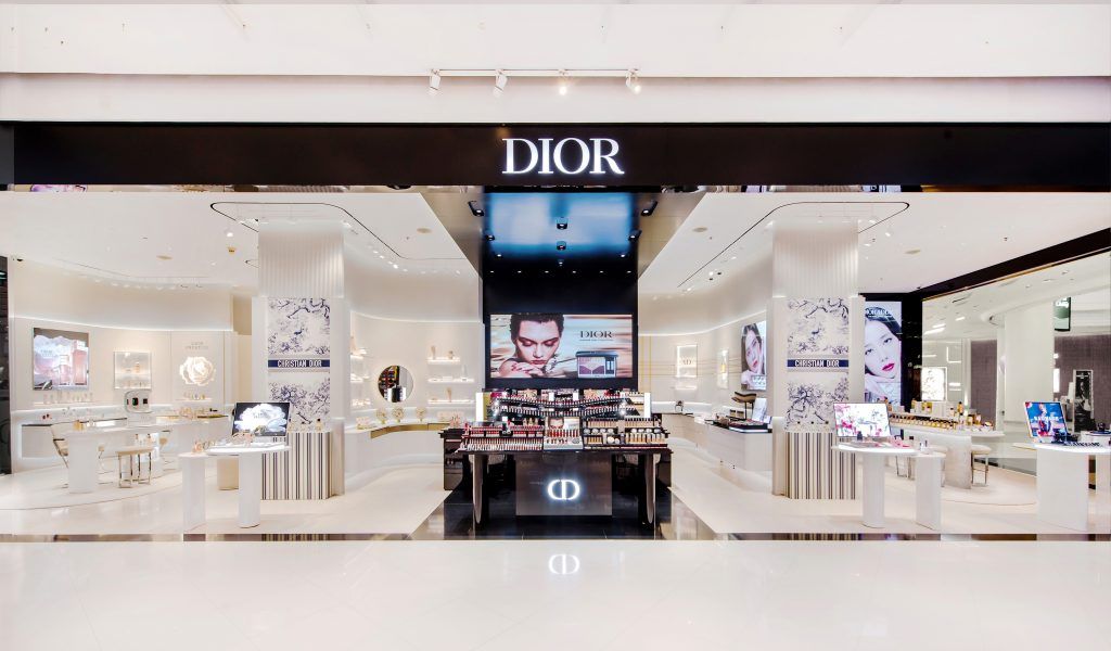 RENOVATED DIOR BEAUTY COUNTER UNVEILED AT LORD AND TAYLOR  Beauty Fashion